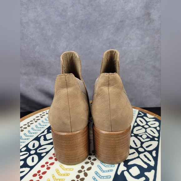 EILEEN FISHER women's bayo earth booties in earth tumbled nubuck Woman  Size 5.5 - Picture 9 of 13